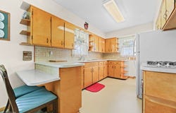 728 Fairview Place, Alliance, OH 44601