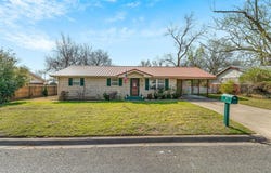 1080 W Park Street, Stephenville, TX 76401