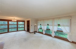 6775 Glenview Road, Mayfield Village, OH 44143