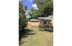303 S Garfield Ave, Lyons, KS 67554