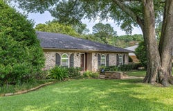 804 Holland Drive, Denison, TX 75020