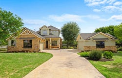 121 White Wash, Dripping Springs, TX 78620