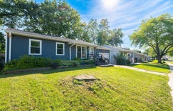 1823 COLUMBUS Drive, Pekin, IL 61554