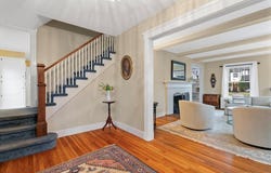 3 Middle Road, Hamden, CT 06517