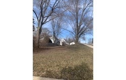 636 E 4th Avenue, Naperville, IL 60540