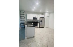956 NE Trailside Run, Port Saint Lucie, FL 34983