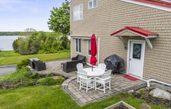 5 Seymour Road, Harpswell, ME 04066