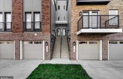 1368 RAIL STOP Drive, WOODBRIDGE, VA 22191