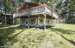 5114 Ash Drive, Pocono Summit, PA 18346
