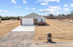 5191 Grassland Drive, Guthrie, OK 73044
