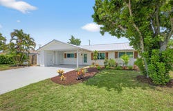 342 Azalea Street, Palm Beach Gardens, FL 33410