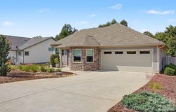 35 Penley Park Drive, Weaverville, NC 28787