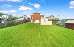 13 Wharf Street, Dunlevy, PA 15432