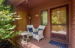213 Falls Circle, Bushkill, PA 18324