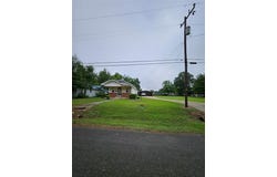 1203 Sample, Mansfield, LA 71052