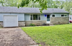 3325 Canaday Drive, Anderson, IN 46013