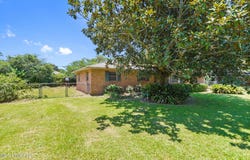 12157 Mccandliss Drive, Gulfport, MS 39503