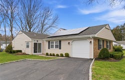 47 Forge Lane, Coram, NY 11727