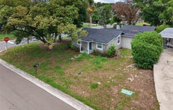 305 S SHARP Street, LAKE WALES, FL 33853