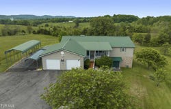 137 Hawkins Road, Bulls Gap, TN 37711