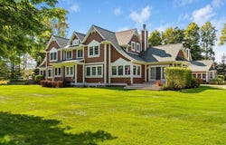 818 FAIRWAYS, HARBOR SPRINGS, MI 49740