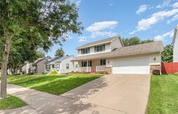 1685 Arlington Avenue E, Saint Paul, MN 55106