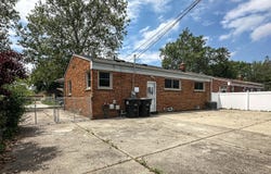 8900 Perrin Street, Livonia, MI 48150