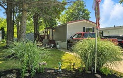 17748 Rock Creek Road unit: 33, Thompson, OH 44086