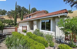 2353 Benham Ct, Walnut Creek, CA 94596
