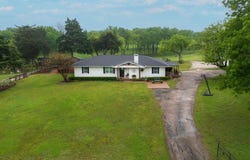 1302 Wilson Road, Lancaster, TX 75146