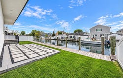 24 Midway Street, Babylon, NY 11702