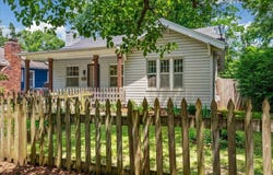 409 E Loren Street, Springfield, MO 65807