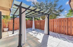 2551 Camelot Ct, Cooper City, FL 33026