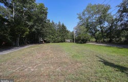 366 N TUCKAHOE ROAD, WILLIAMSTOWN, NJ 08094