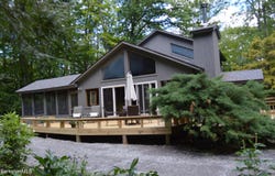 113 Iroquois Ave, Becket, MA 01223