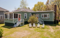 11 Saccarappa Lane, Scarborough, ME 04074