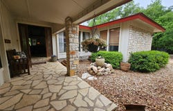 6015 Tonkowa TRL, Georgetown, TX 78628