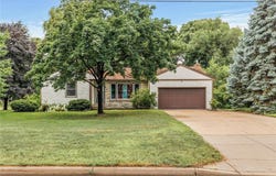 1390 Onondaga Street NE, Fridley, MN 55432