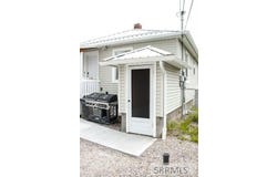 335 E 17th Street, Idaho Falls, ID 83404