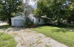 435 E Church St, Sparta, IL 62286