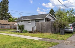 640 N GARDEN Way, Eugene, OR 97401