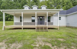1105 Laurel Way, Mountain City, TN 37683