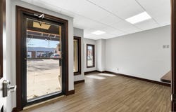 127 E William Street, Kendallville, IN 46755-1743