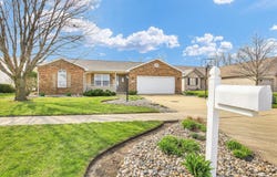 609 Pheasant Run Road, Tuscola, IL 61953