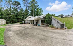 452 Mountain View, Rome, GA 30161
