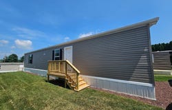 3 WOODLAND LANE, MERTZTOWN, PA 19539