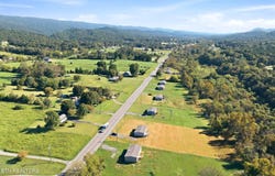 5330 Rutledge Pike, Rutledge, TN 37861
