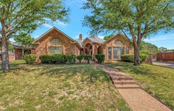 1112 Pawnee Trail, Carrollton, TX 75007