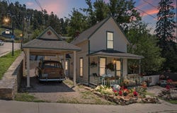 26 Washington, Deadwood, SD 57732