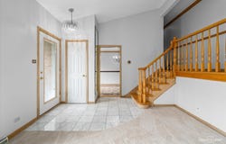 5548 Oak Center Drive, Oak Lawn, IL 60453